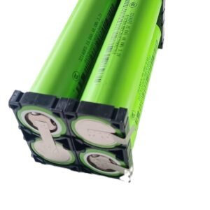 32140 LiFePO4 Battery Cells, 15Ah 3.2V, 4-Pack with Cell Holders, 12V DIY General Purpose Battery Pack and Without BMS